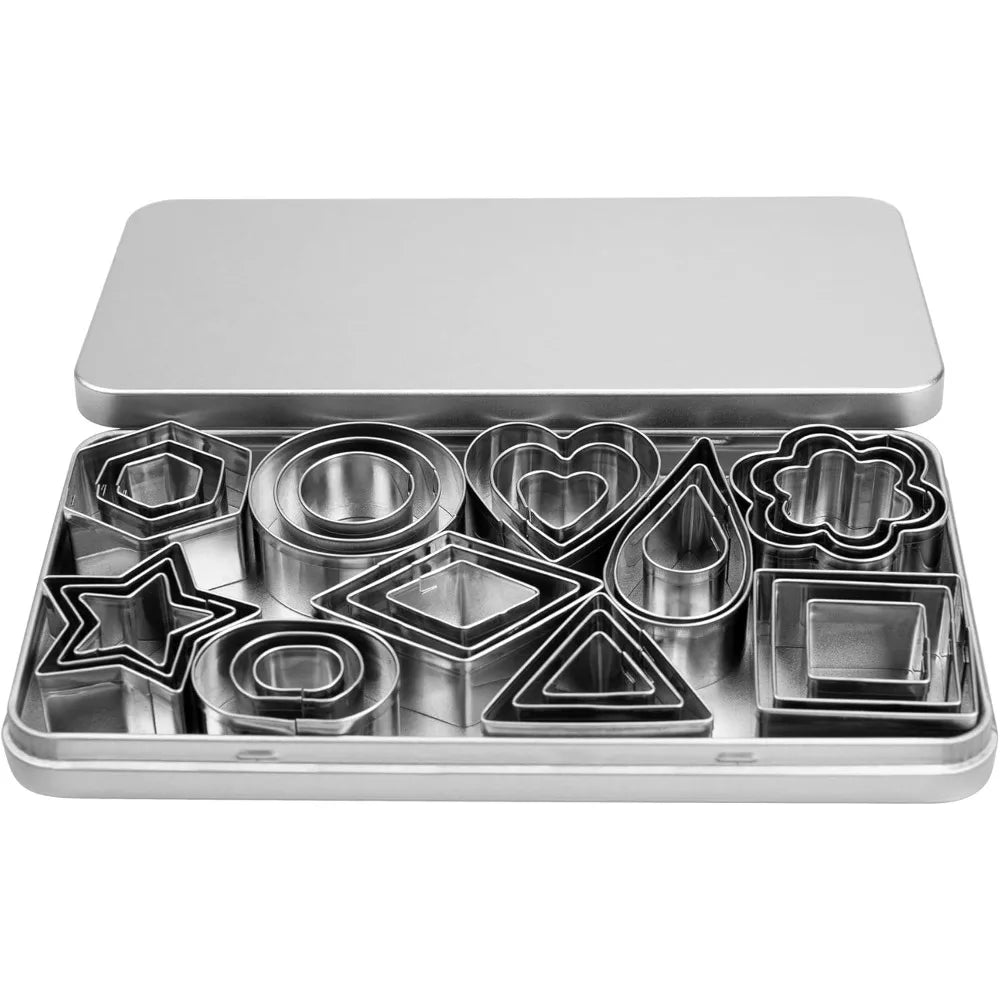 Weilton Multi-piece Set of Geometric Cookie Cutters, Stainless Steel Pastry Molds, Fruit Tools -perfect for DIY Baking and Fruit Cutting