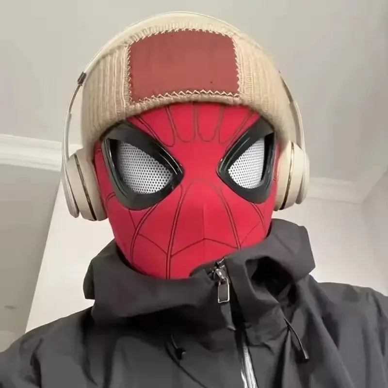 Halloween Spider-Man Mask with Operable Blink Eyes, Chin Control & Superhero Cosplay Headgear – Costume Prop & Gift
